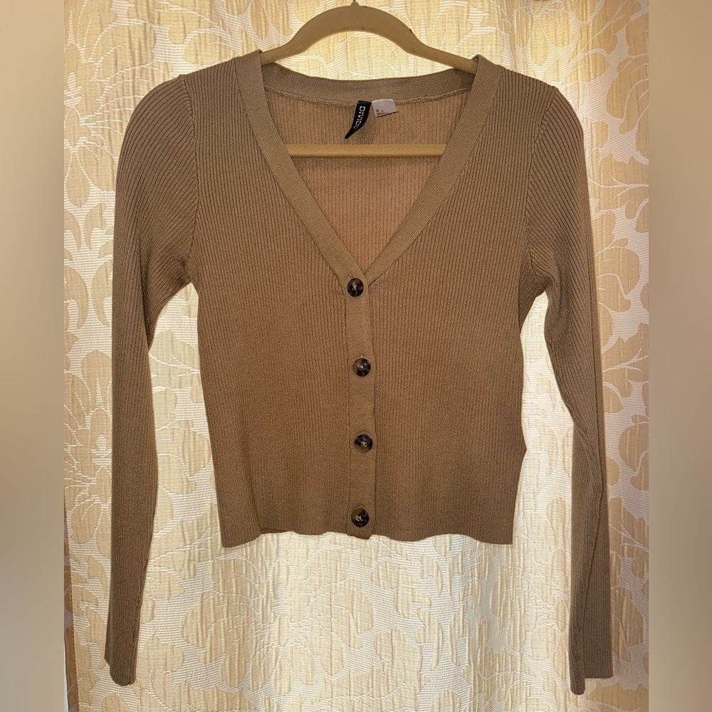 H&M DIVIDED tan colored cardigan.